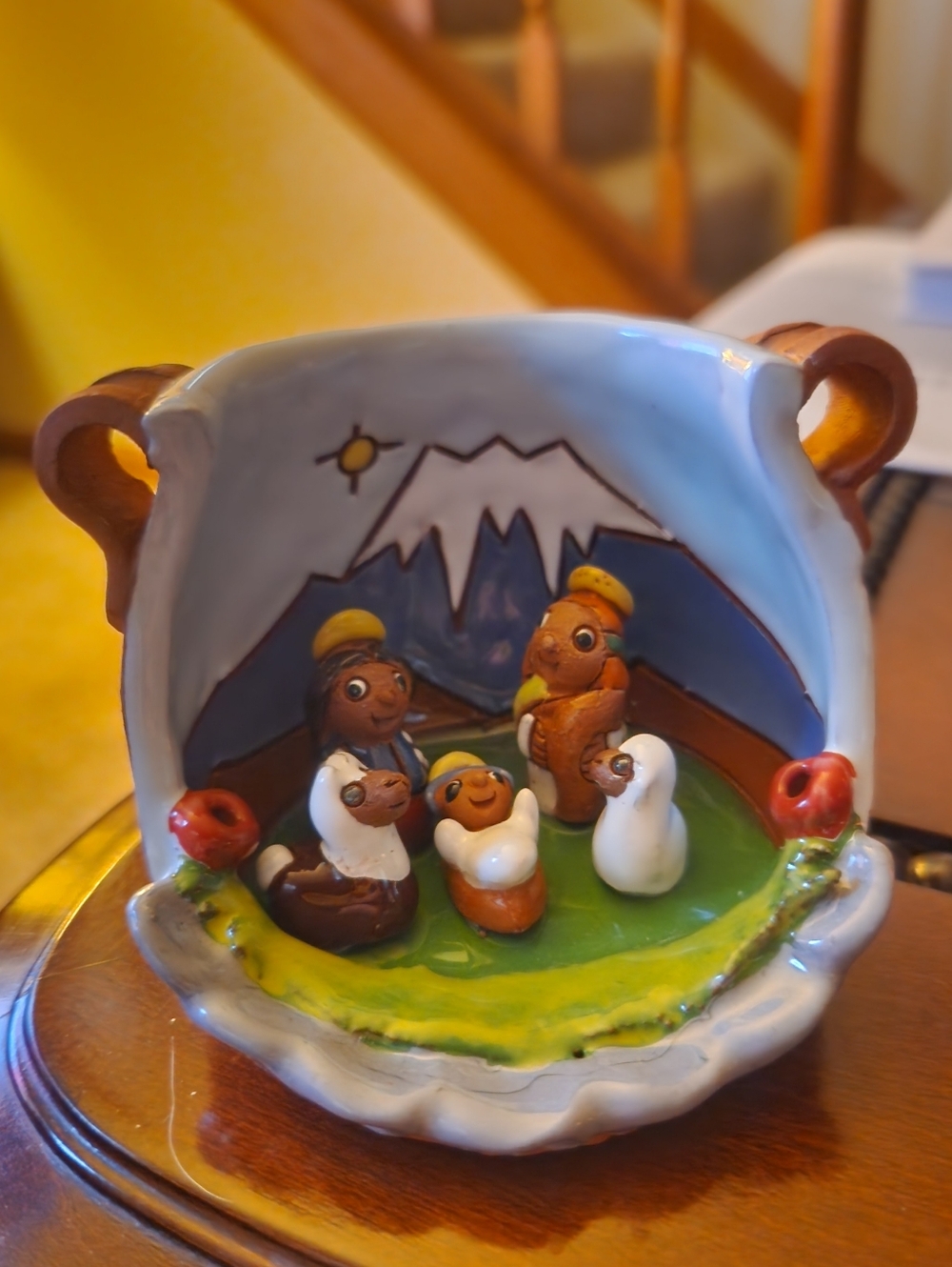 CHRISTMAS HOLIDAY NATIVITY 3-D ORNAMENT FROM BOLIVIA SOUTH AMERICA